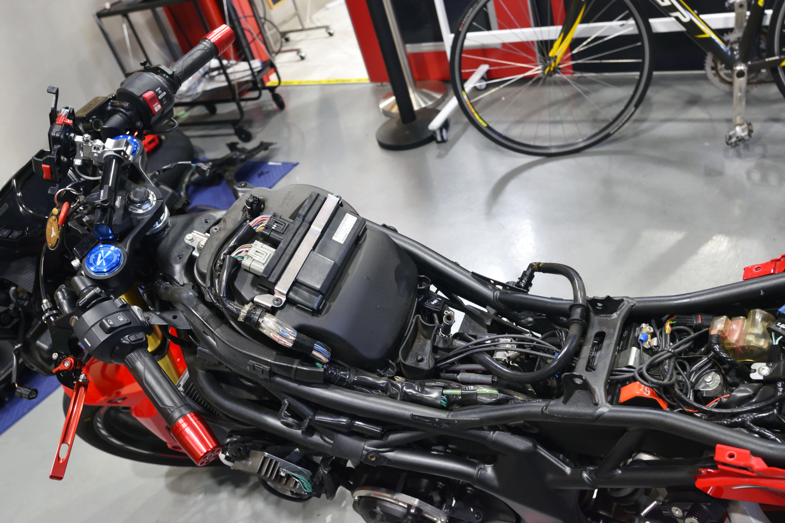 [No.13] Honda CBR250RR 2016-2019 EZ-SHIFTER 取付