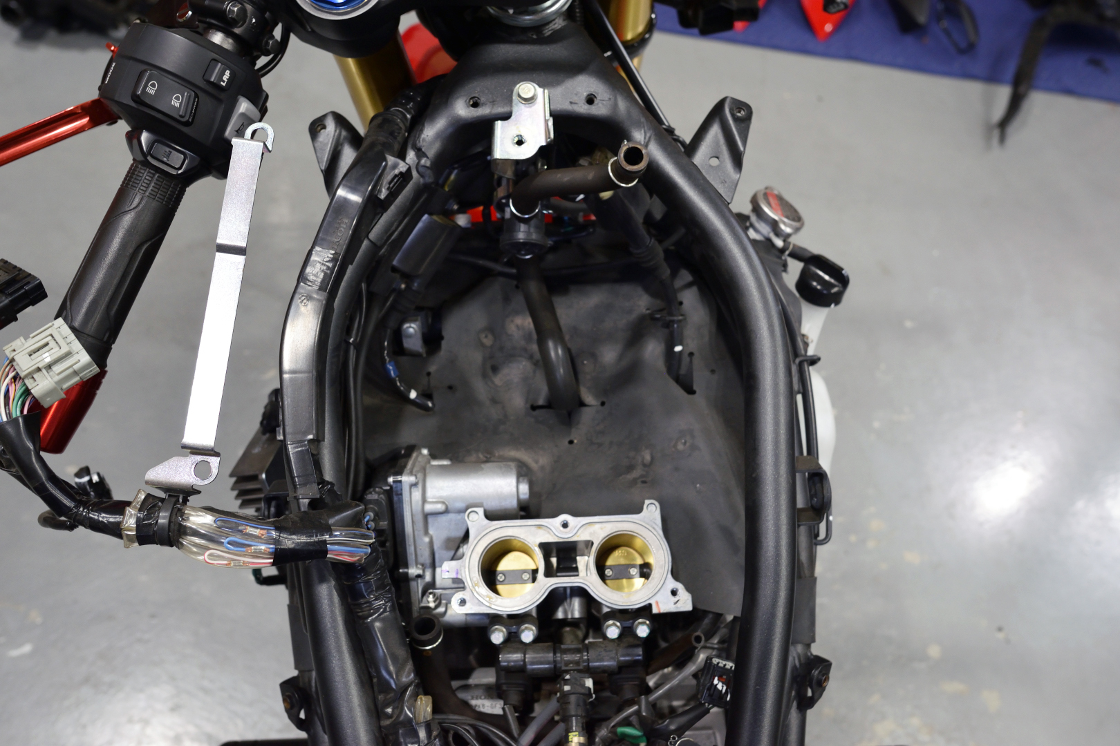 [No.13] Honda CBR250RR 2016-2019 EZ-SHIFTER 取付