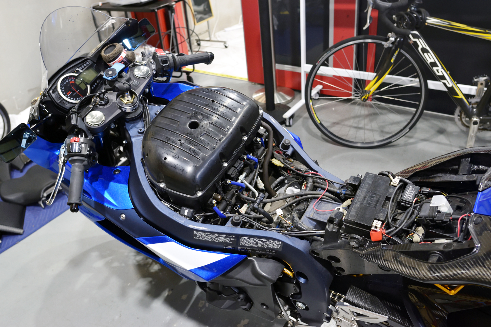 [No.14] SUZUKI GSX-R1000 2012-2016 Translogic製クイックシフター 取付