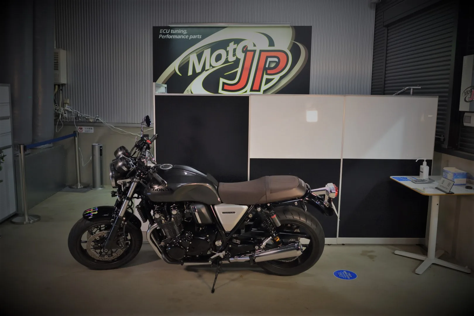 HONDA CB1100RS