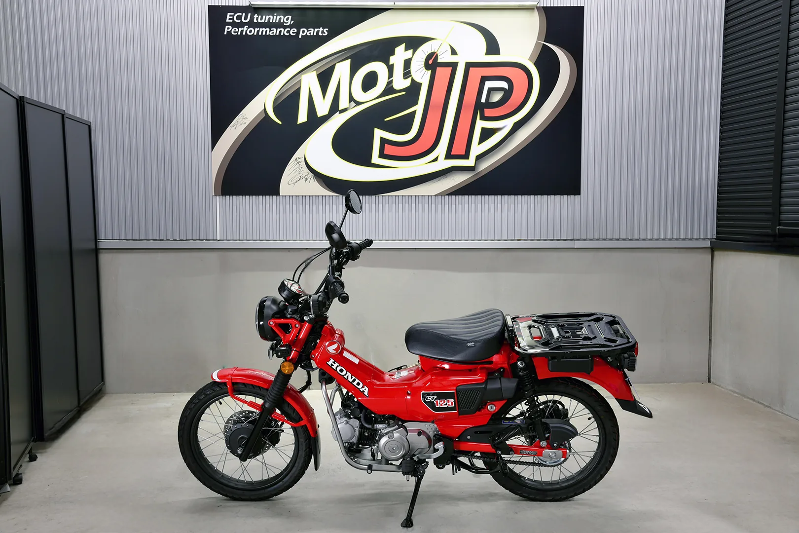 HONDA CT125