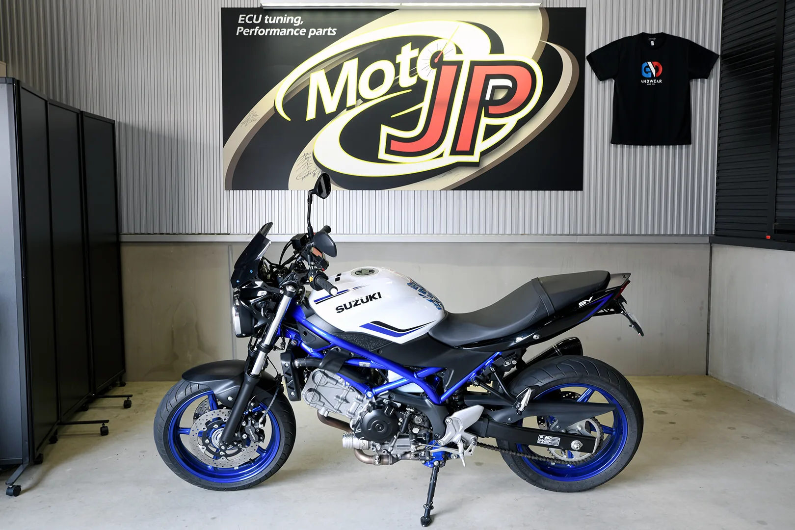 SUZUKI SV650 (X)